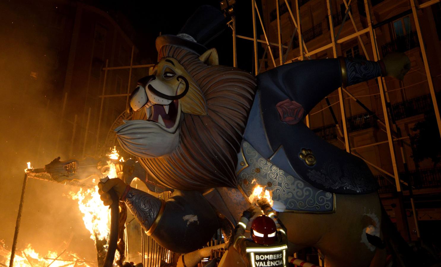 Fallas 2016: La cremà de las Fallas de Valencia