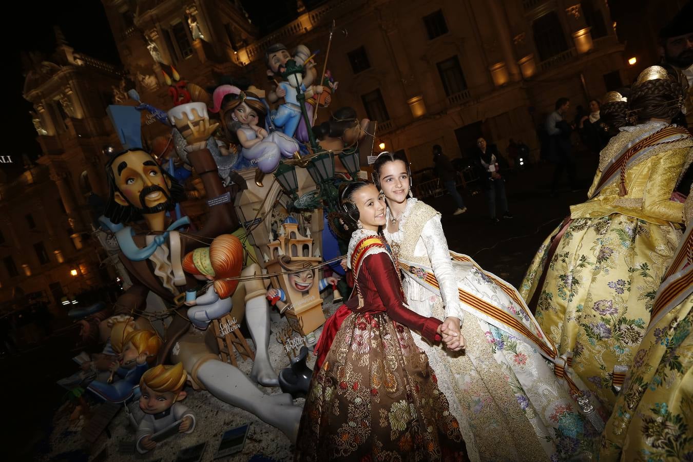 Fallas 2016: La cremà infantil municipal, en imágenes