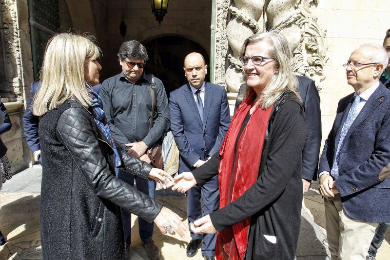 Minuto de silencio por los atentados de Bruselas en Alicante