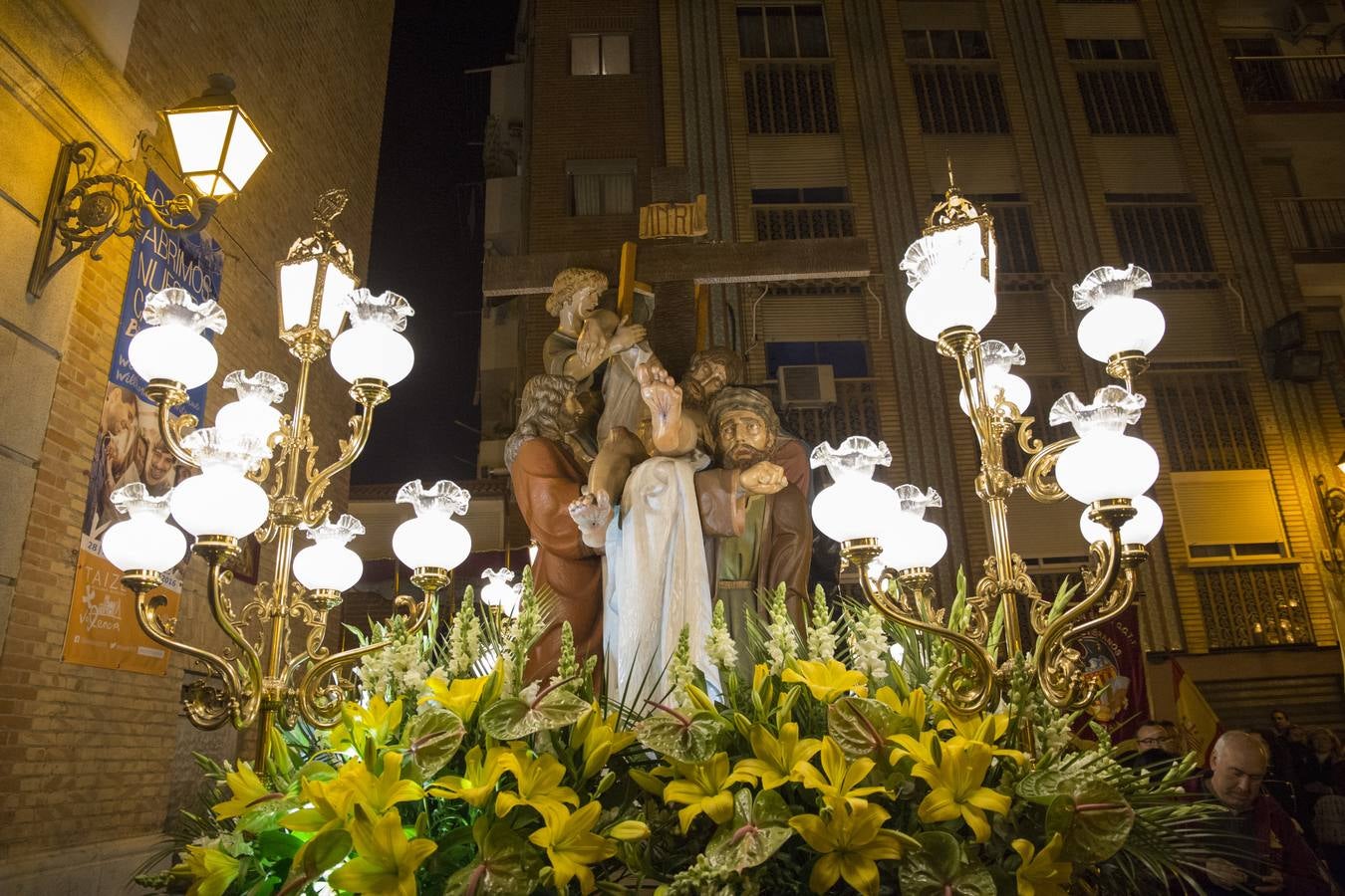 La procesión de Miércoles Santo de la Semana Santa Marinera, en imágenes