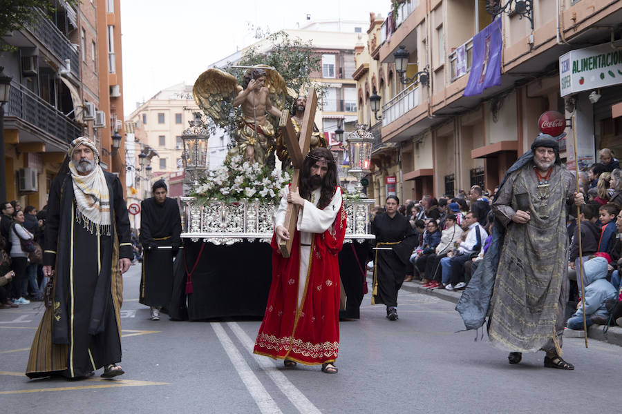 La Semana Santa Marinera celebra la Procesión general del Santo Entierro