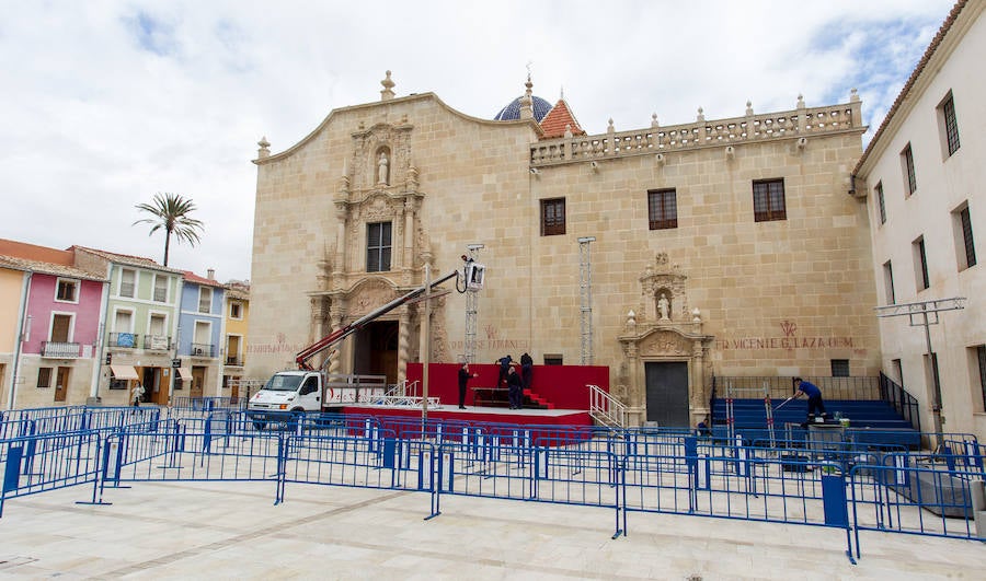 Preparativos para la Santa Faz