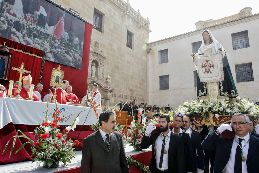 Apertura del Camarín y Santa Misa (I)