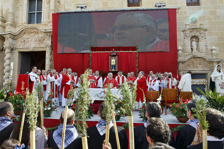 Apertura del Camarín y Santa Misa (I)