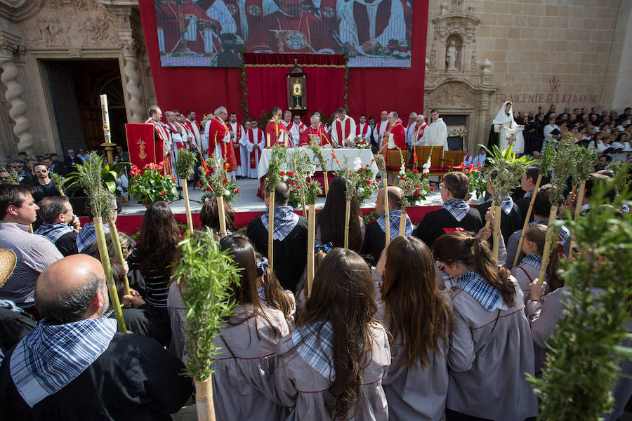 Apertura del Camarín y Santa Misa (I)