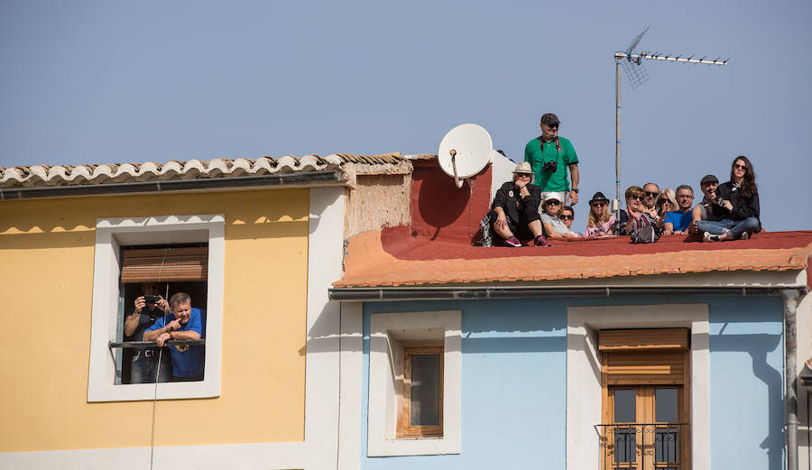 Miles de romeros participan en la Peregrina (II)