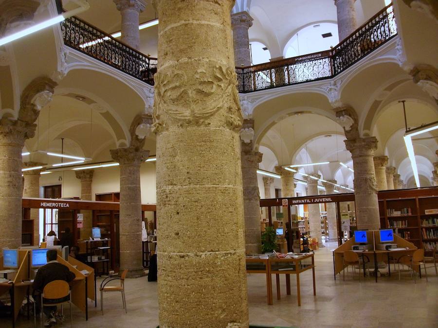 Biblioteca Pública de Valencia. 