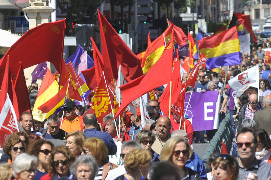 Manifestación del Día del Trabajo en Elche