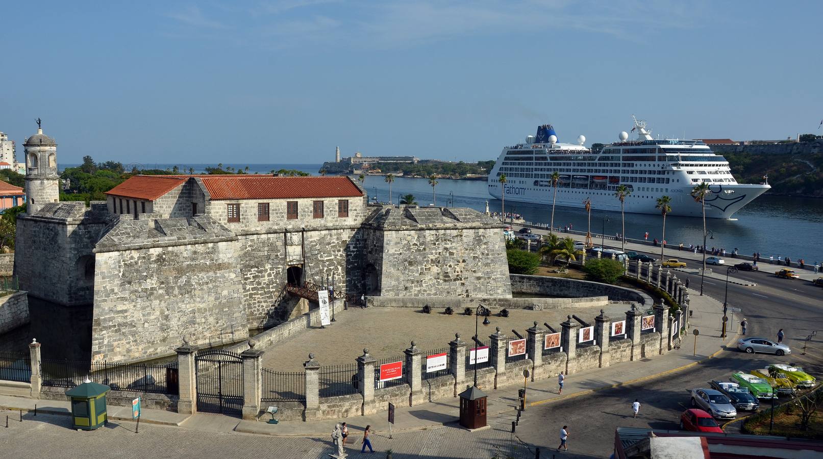 Llega a La Habana el primer crucero estadounidense en medio siglo