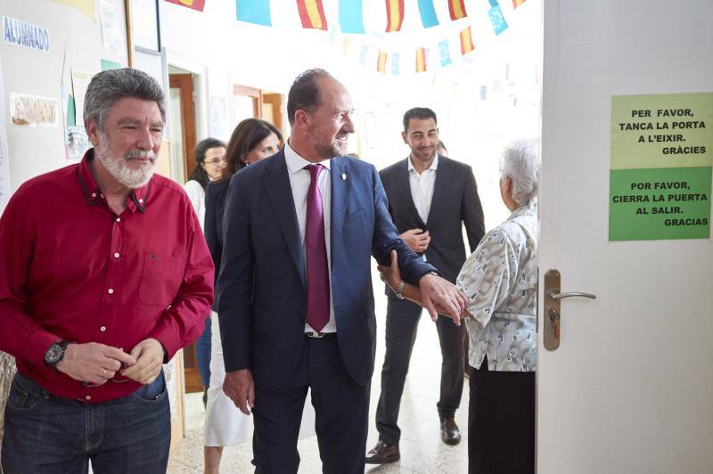 El PP oriolano defiende que no eliminen aulas en el colegio Jesús María de San Isidro