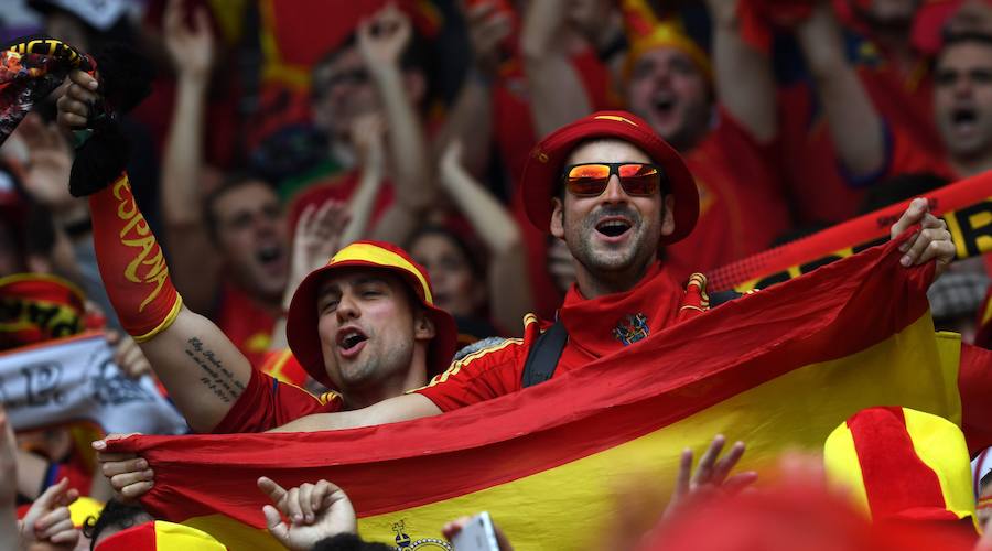 Fotos de la afición española en Francia