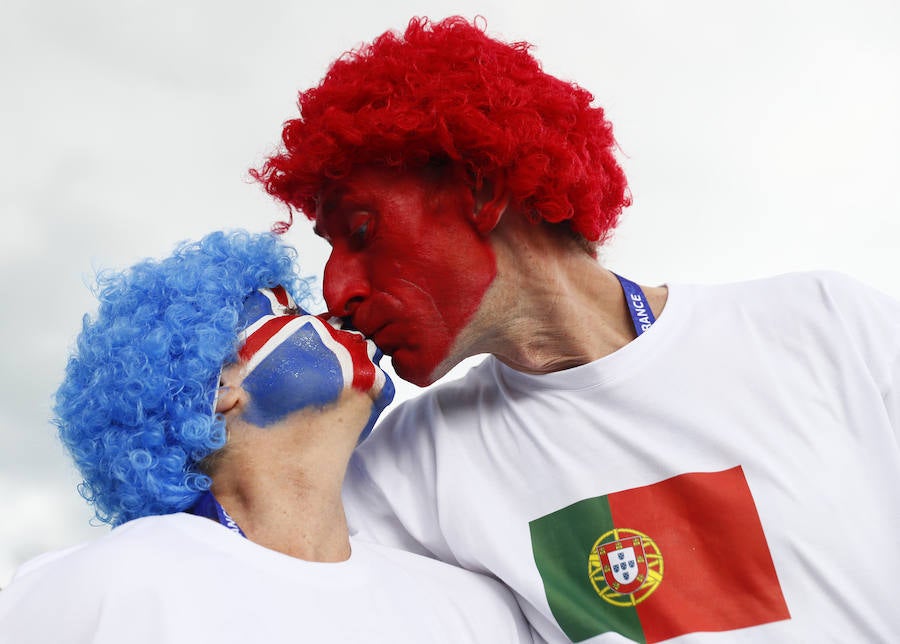 Las fotos de la afición de Portugal e Islandia