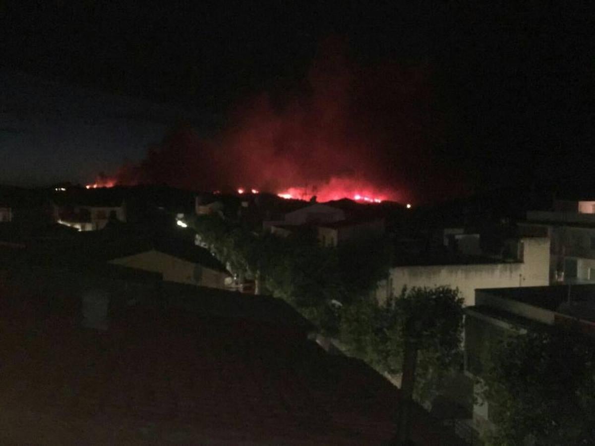 Fotos del incendio en Bolbaite, Chella, Anna, Cotes y Sellent