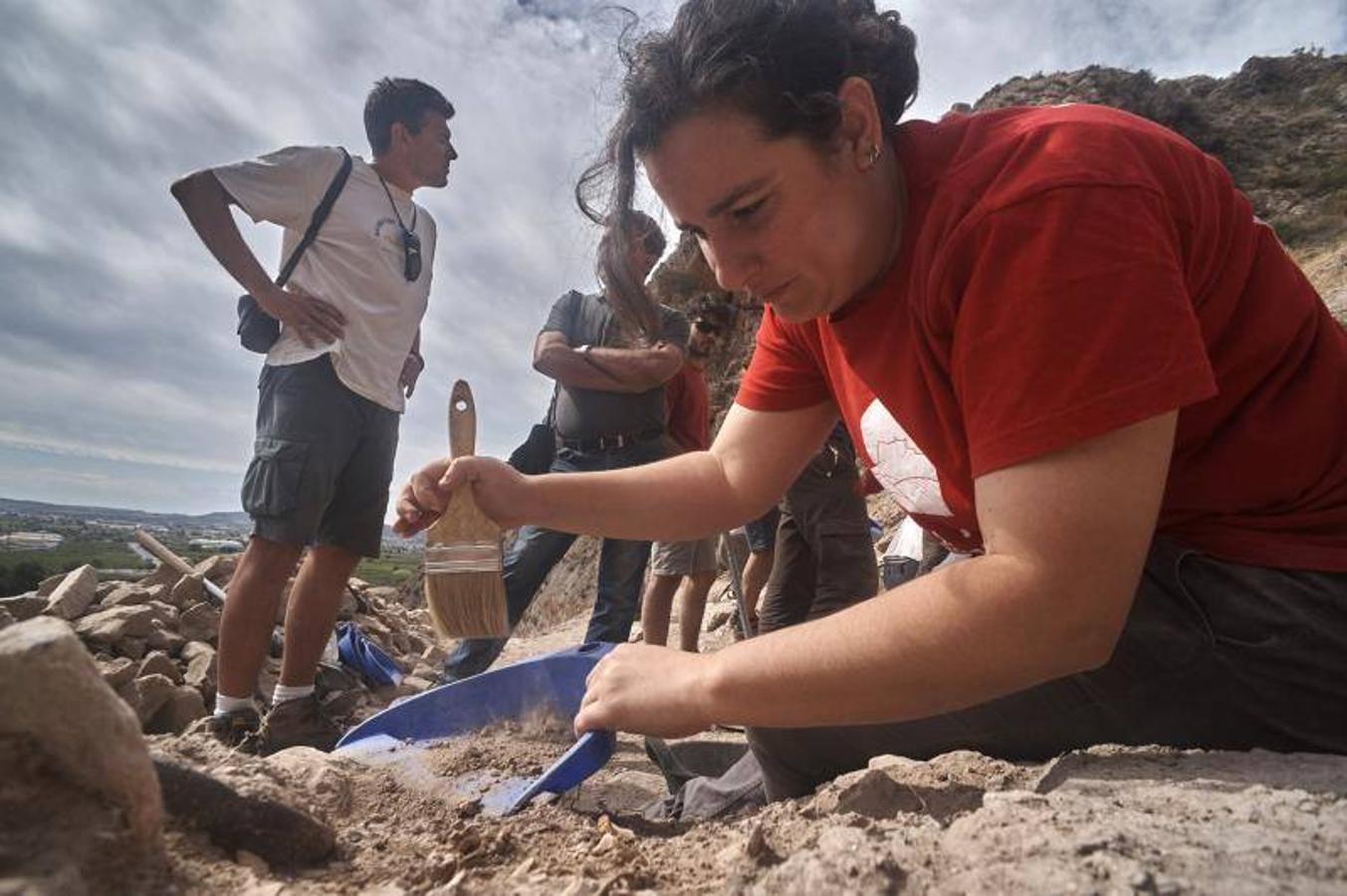 El MARQ insta al Ayuntamiento de Callosa a afianzar el yacimiento de la ladera del castillo