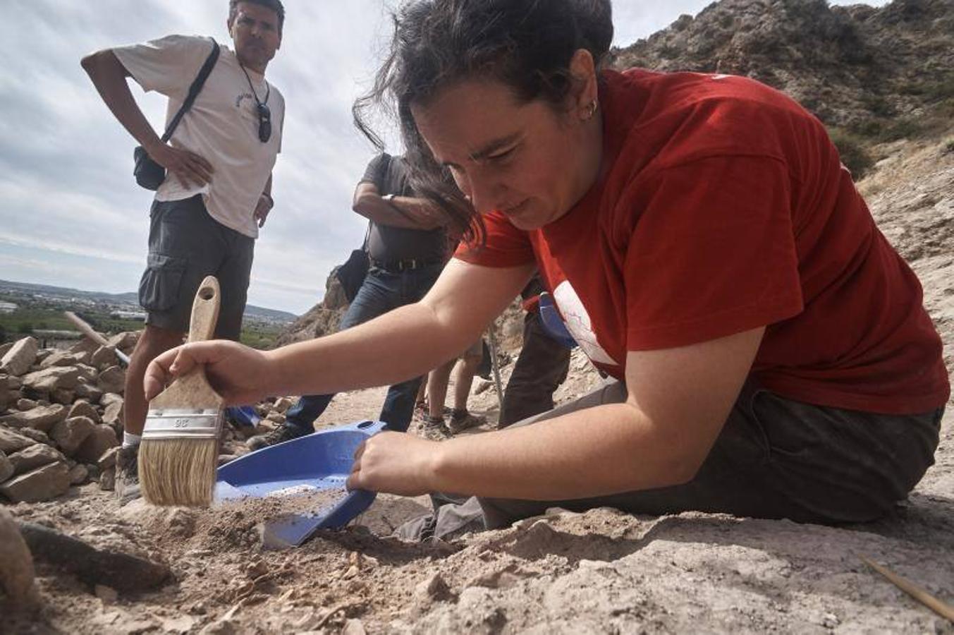 El MARQ insta al Ayuntamiento de Callosa a afianzar el yacimiento de la ladera del castillo