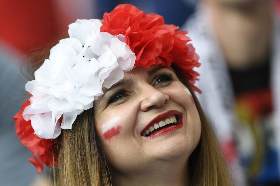 Fotos de las aficiones de Alemania y Polonia