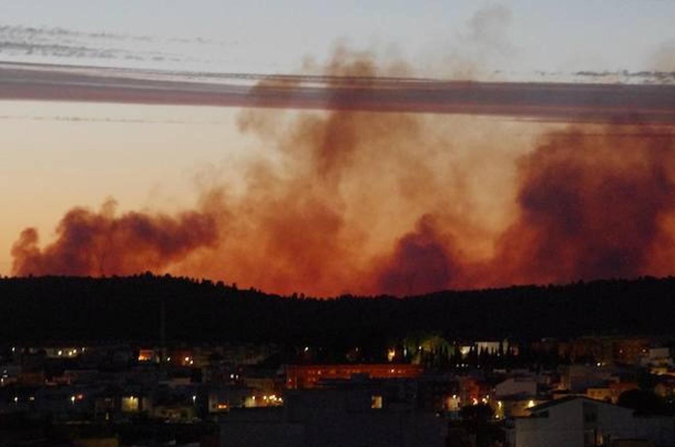 Fotos del incendio en Bolbaite, Chella, Anna, Cotes y Sellent