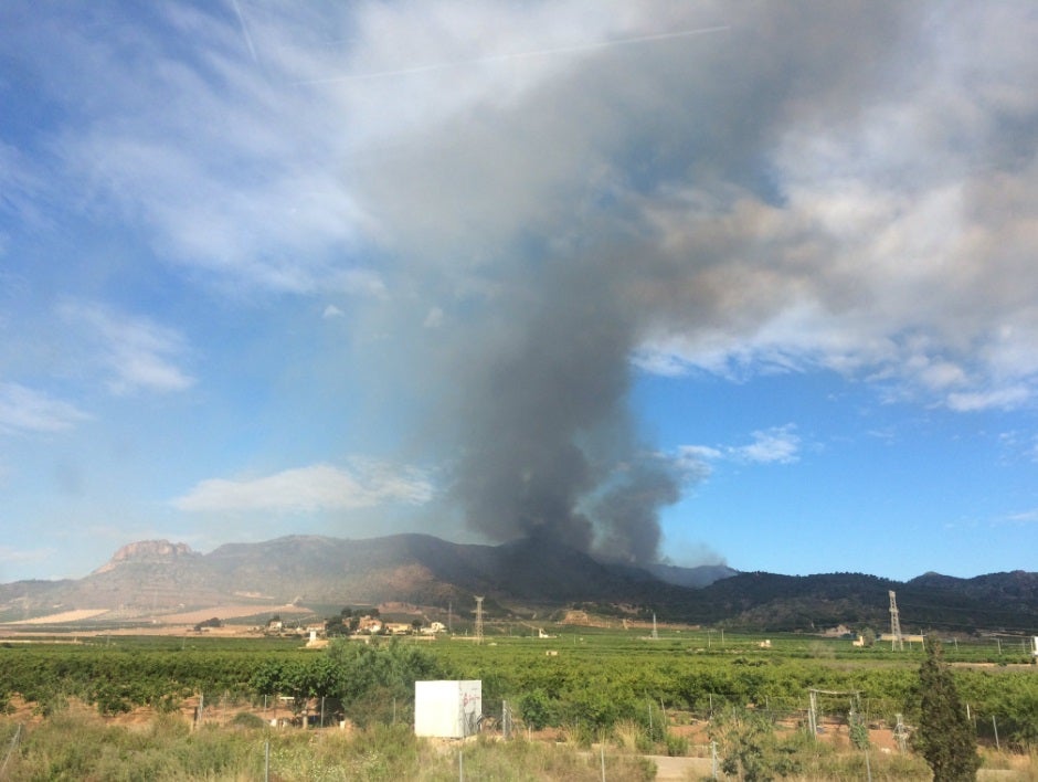 Fotos del incendio en Benifairó de les Valls