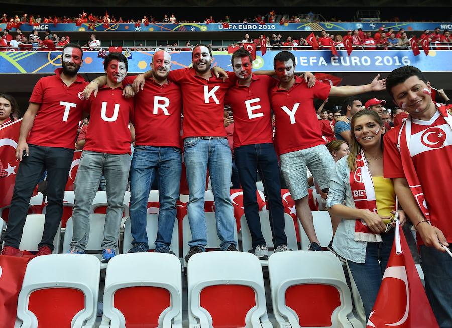 Fotos del encuentro España-Turquía