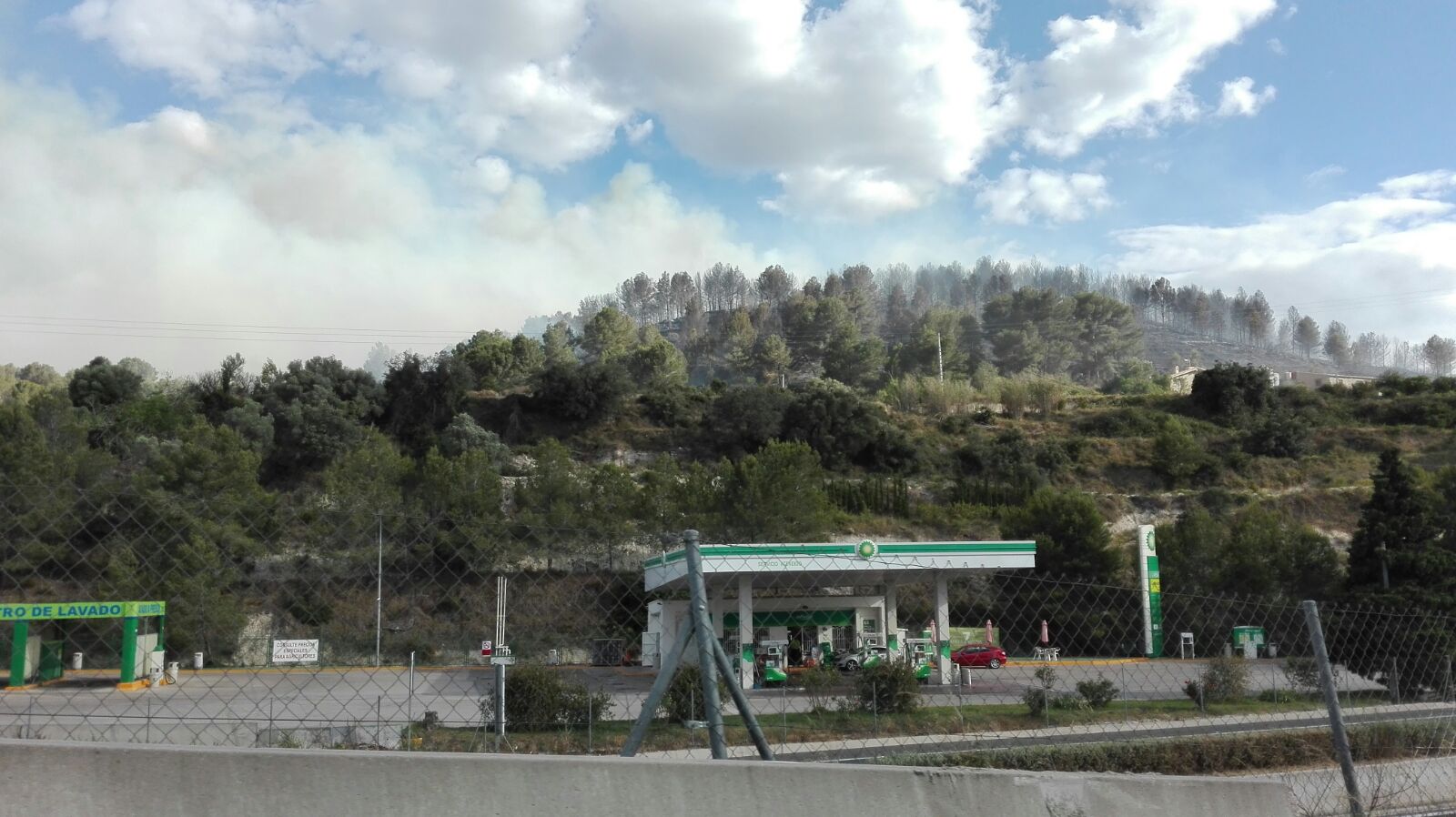 Fotos del incendio en Terrateig (16-06-2016)