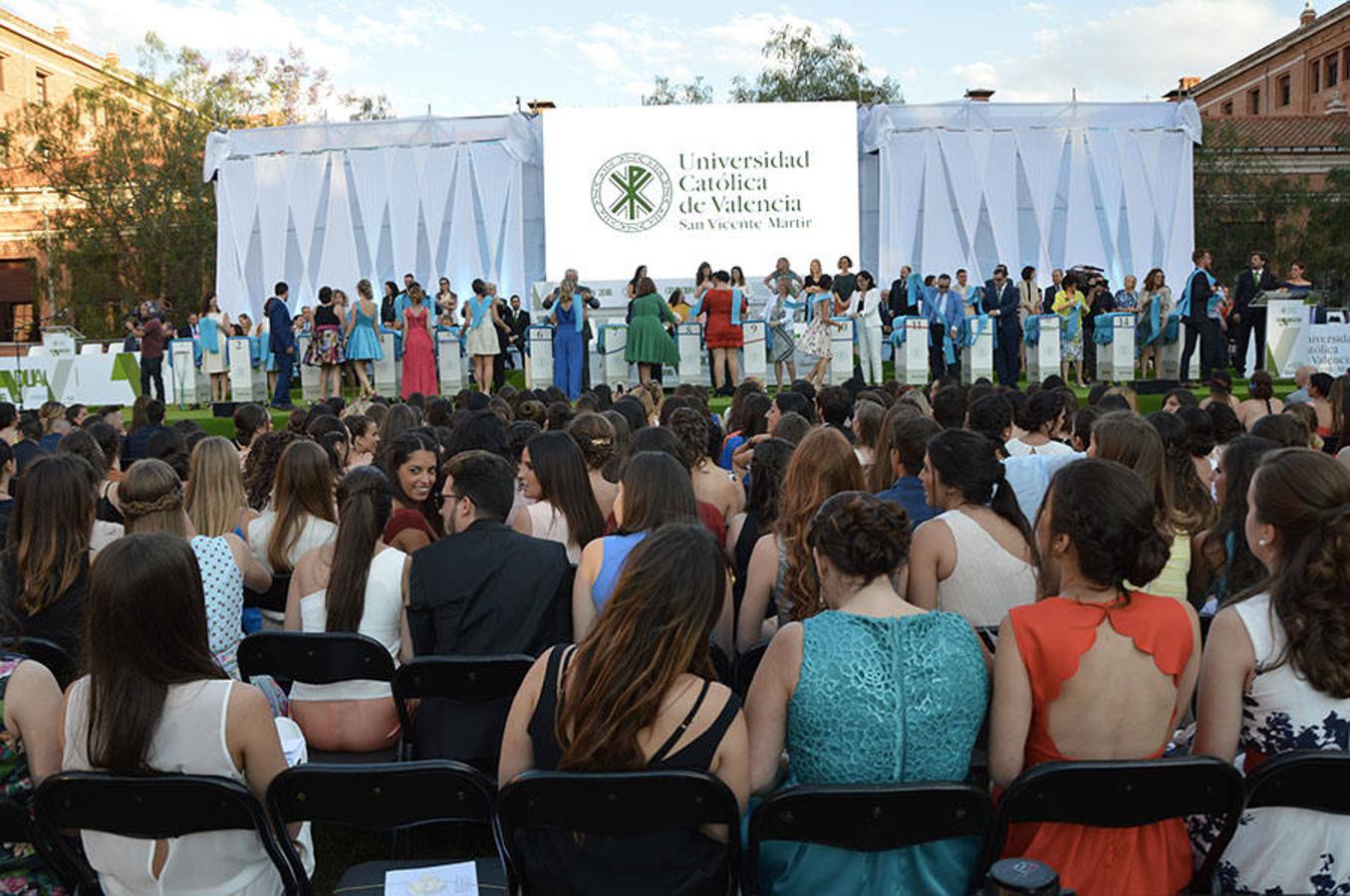 Fotos de la graduación en la Universidad Católica de Valencia curso 2015-2016