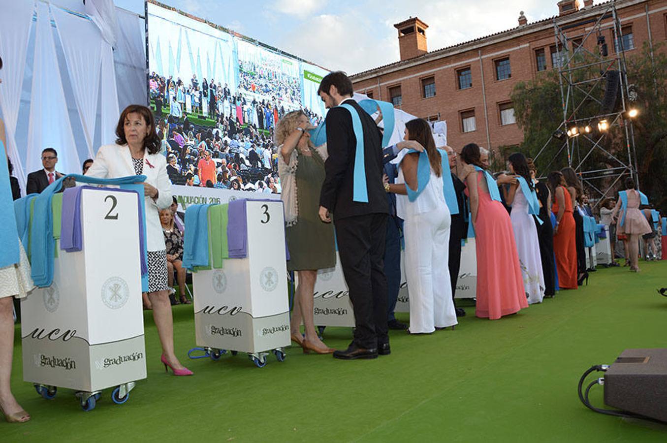 Fotos de la graduación en la Universidad Católica de Valencia curso 2015-2016