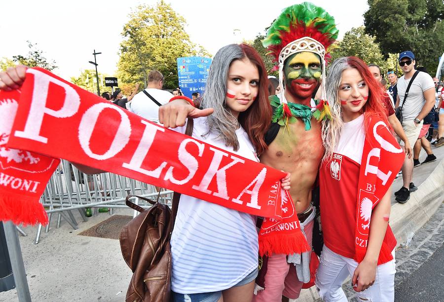 Fotos de los aficionados de Polonia y Portugal