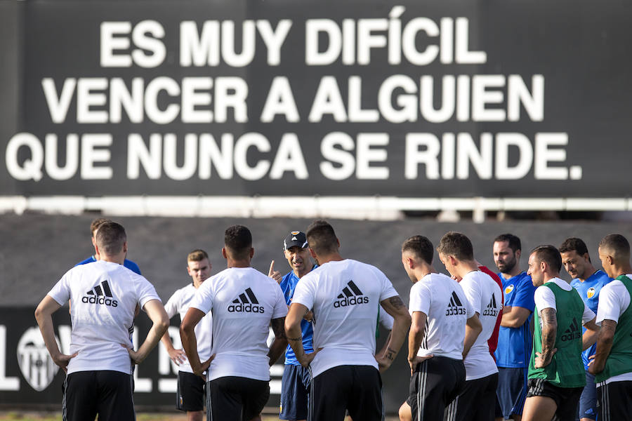 Fotos del entrenamiento del Valencia CF