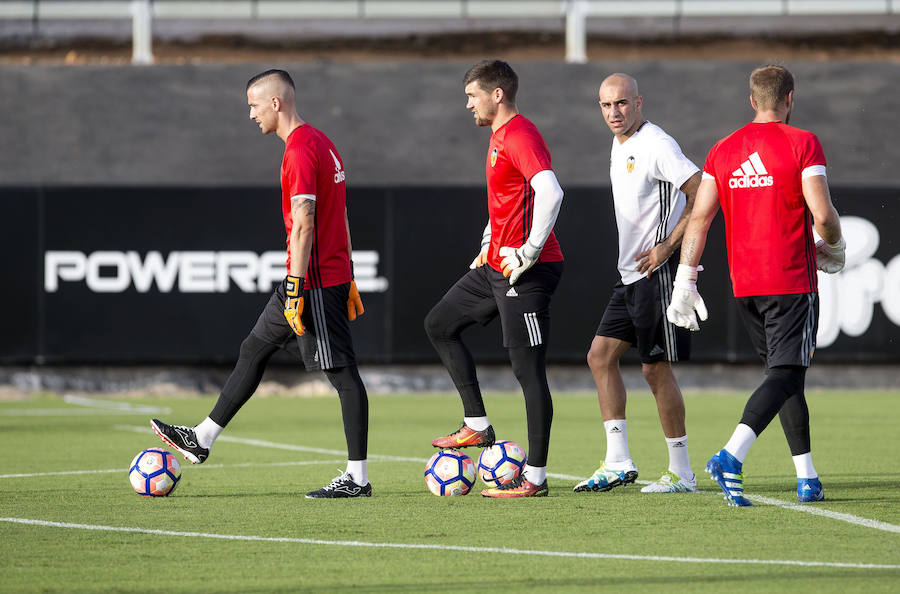 Fotos del entrenamiento del Valencia CF