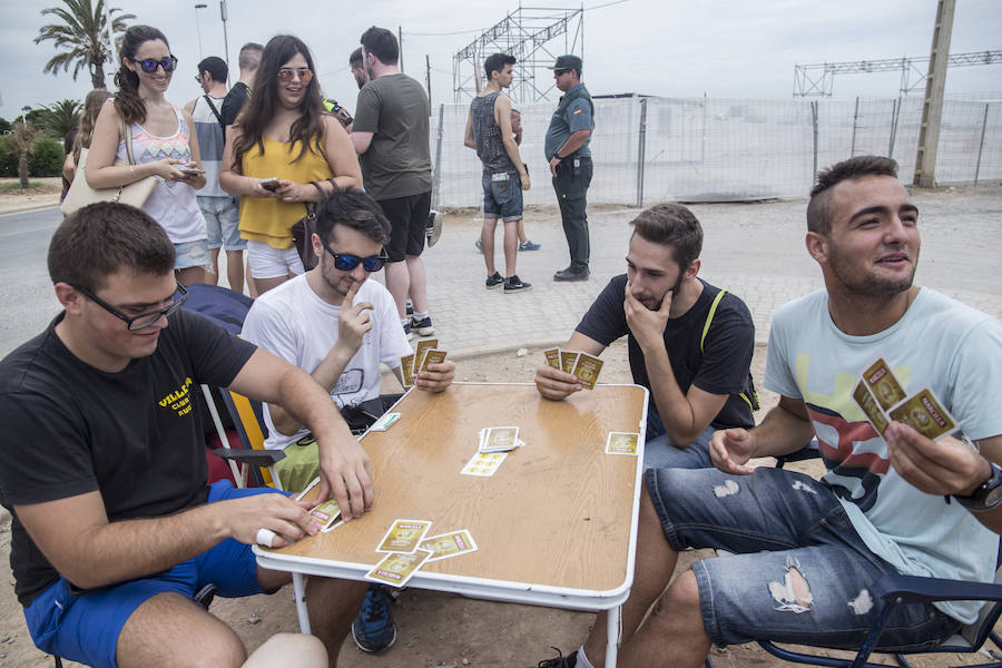 Fotos del montaje suspendido del festival Marenostrum