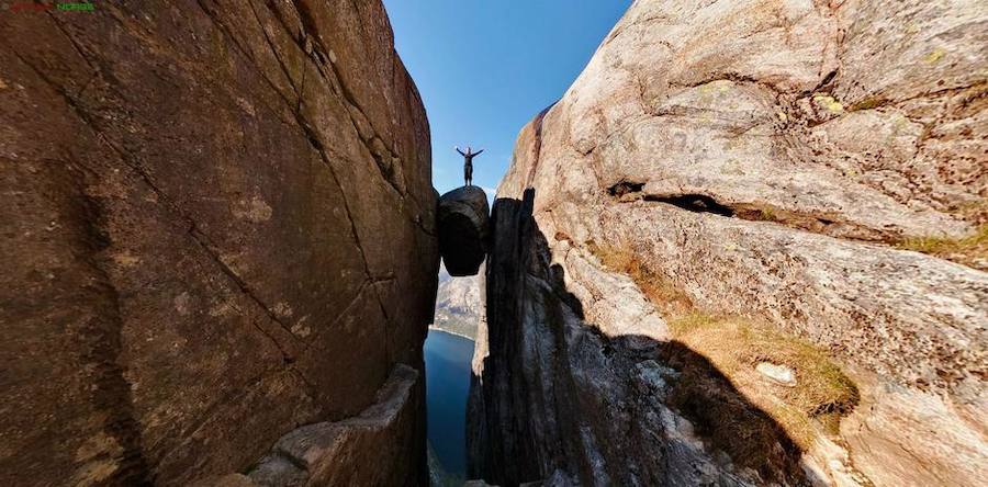 Kjerag, en el fiordo de Lyse. 