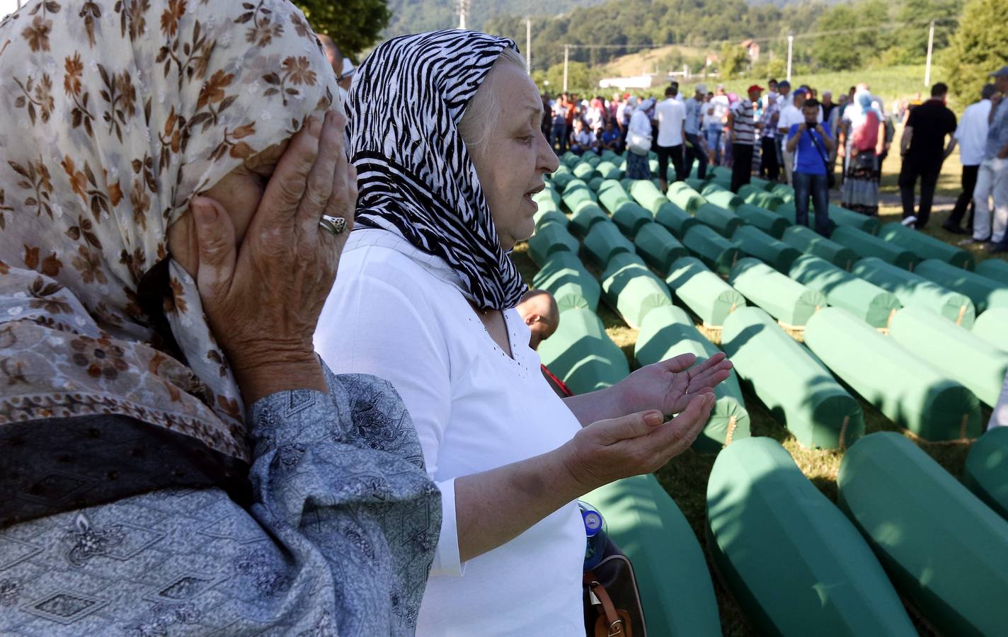 Fotos del 21 aniversario de la matanza de Srebrenica