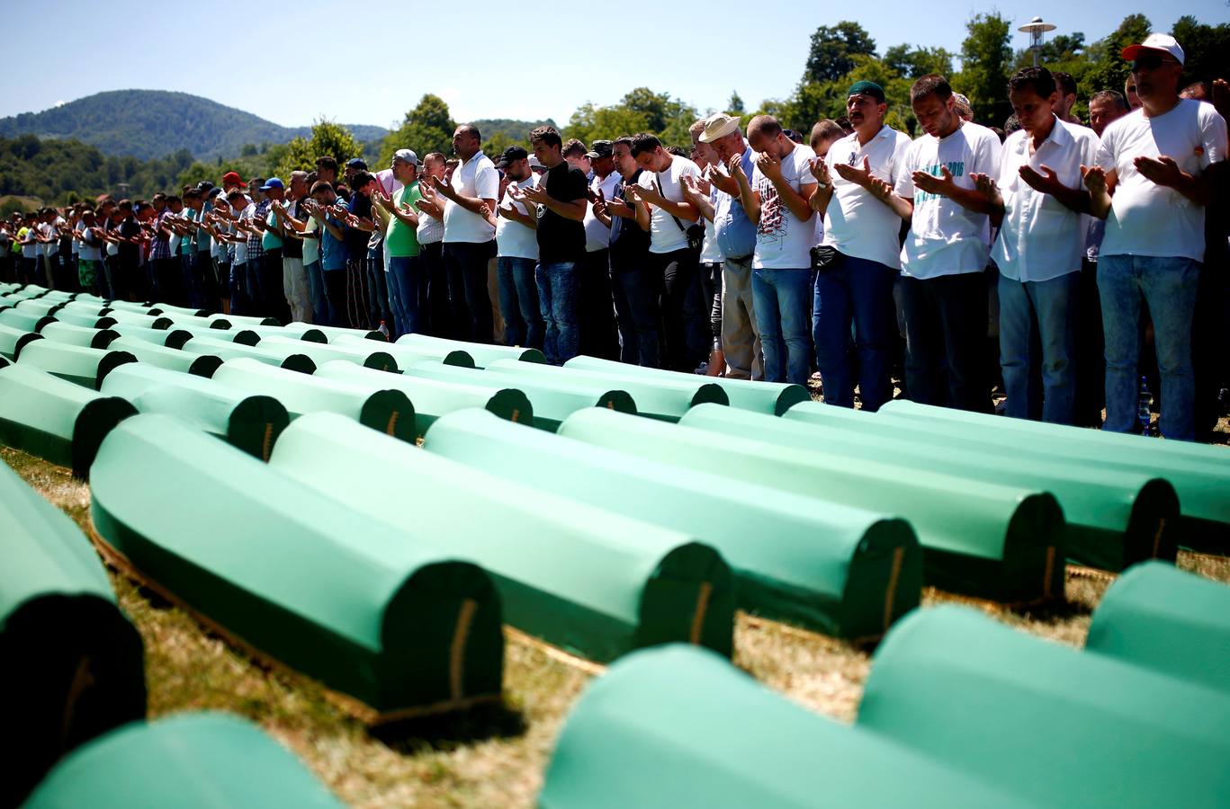 Fotos del 21 aniversario de la matanza de Srebrenica