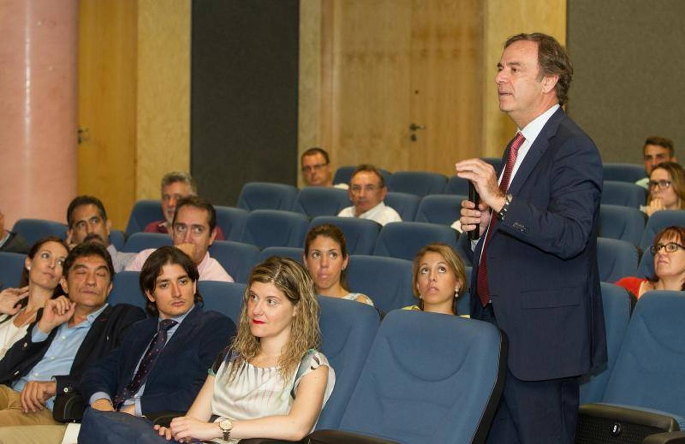 El presidente de la Audiencia Nacional participa en un curso de verano de la UA