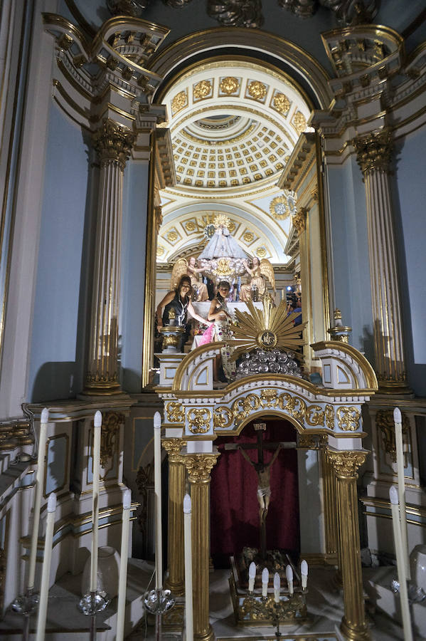 Ofrenda floral en honor de las Patronas &#039;Santas Justa y Rufina&#039;