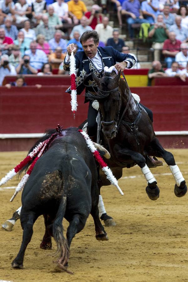 Fotos de la corrida de toros del viernes 22: Feria de Julio de Valencia