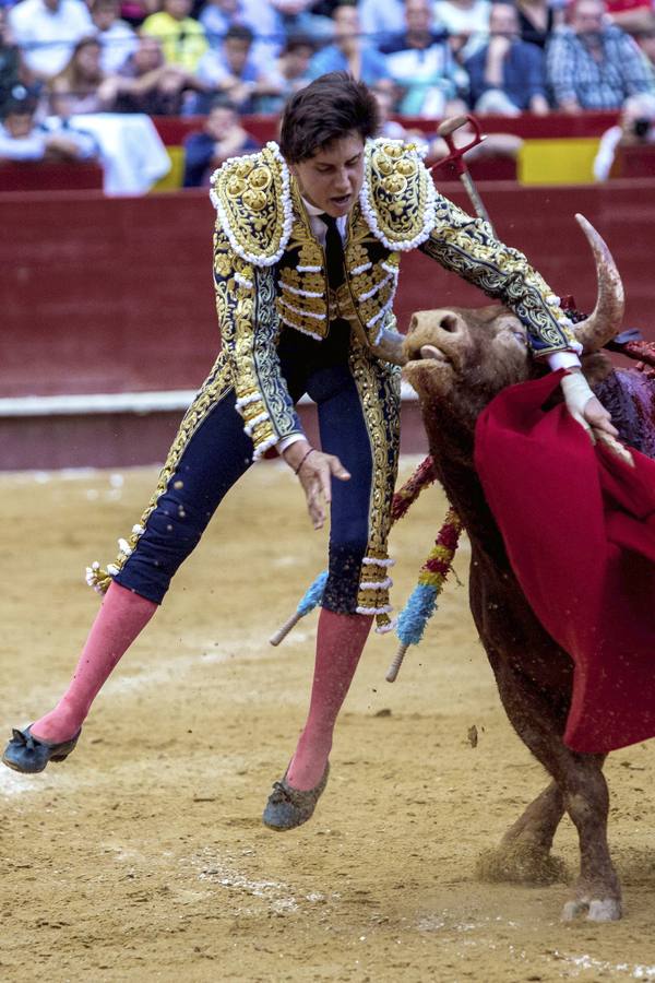 Fotos de la corrida de toros del viernes 22: Feria de Julio de Valencia