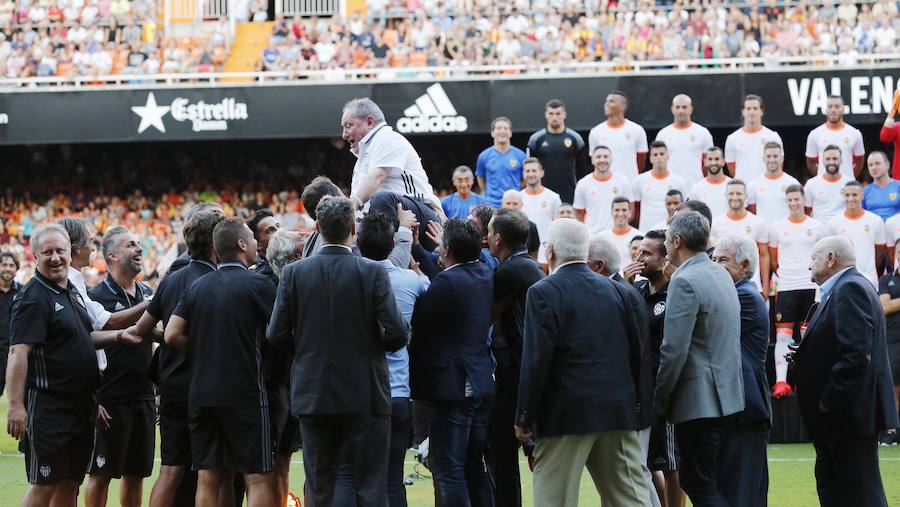 Fotos de la presentación del Valencia CF en Mestalla