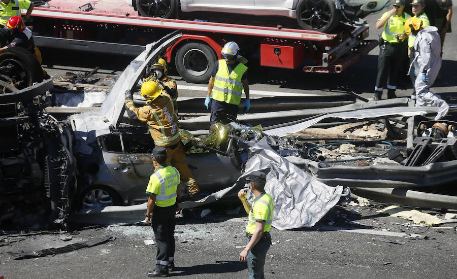 Accidente de tres vehículos en la A-7