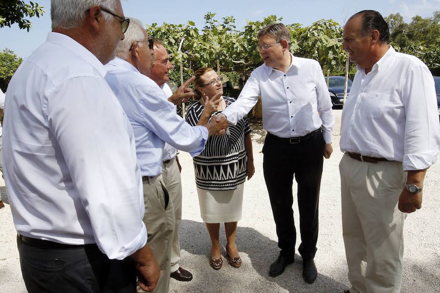 Fotos de Ximo Puig en la reunión con los empresarios valencianos