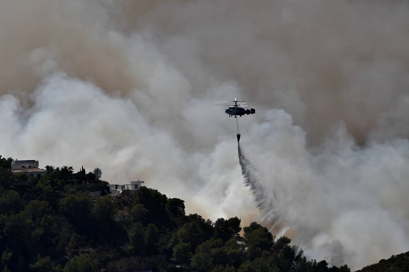 Fotos del incendio de la Granadella, en Xàbia y Benitatxell