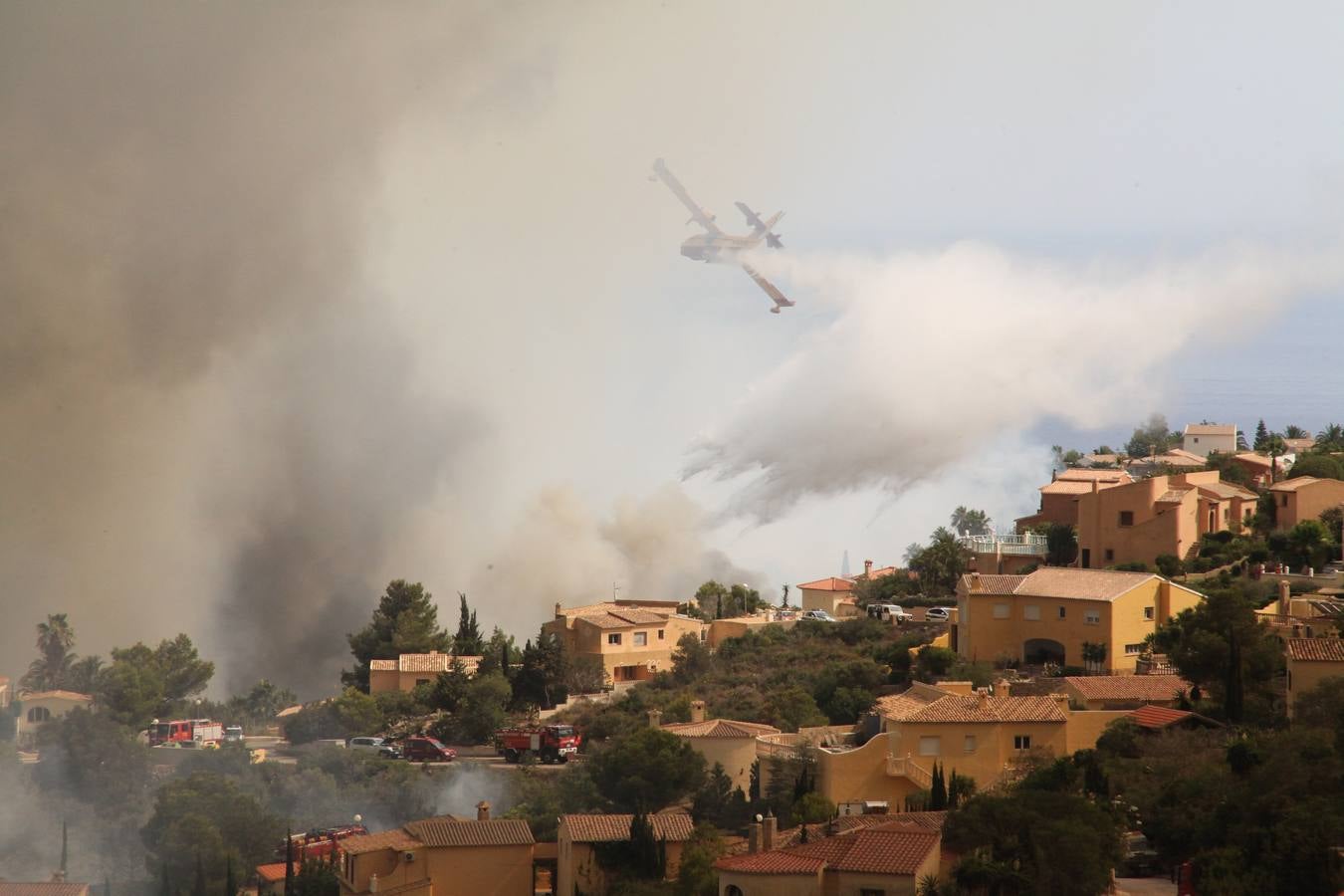 Fotos del incendio de la Granadella, en Xàbia y Benitatxell