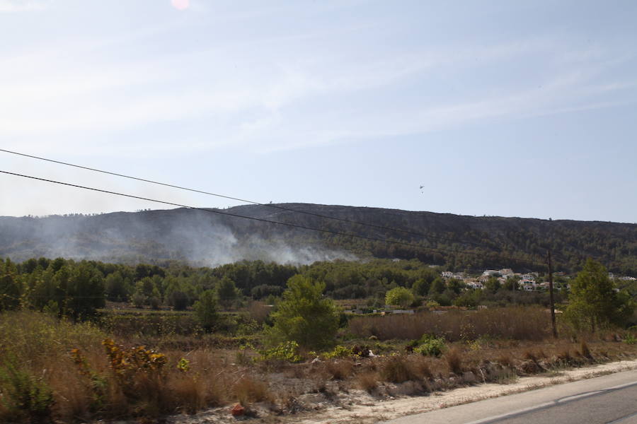 Fotos del incendio de la Granadella, en Xàbia y Benitatxell