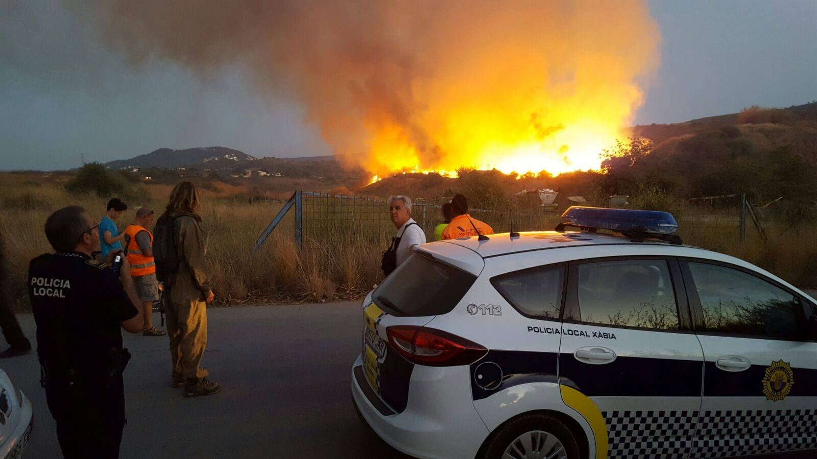 Fotos del incendio entre Xàbia y Gata de Gorgos