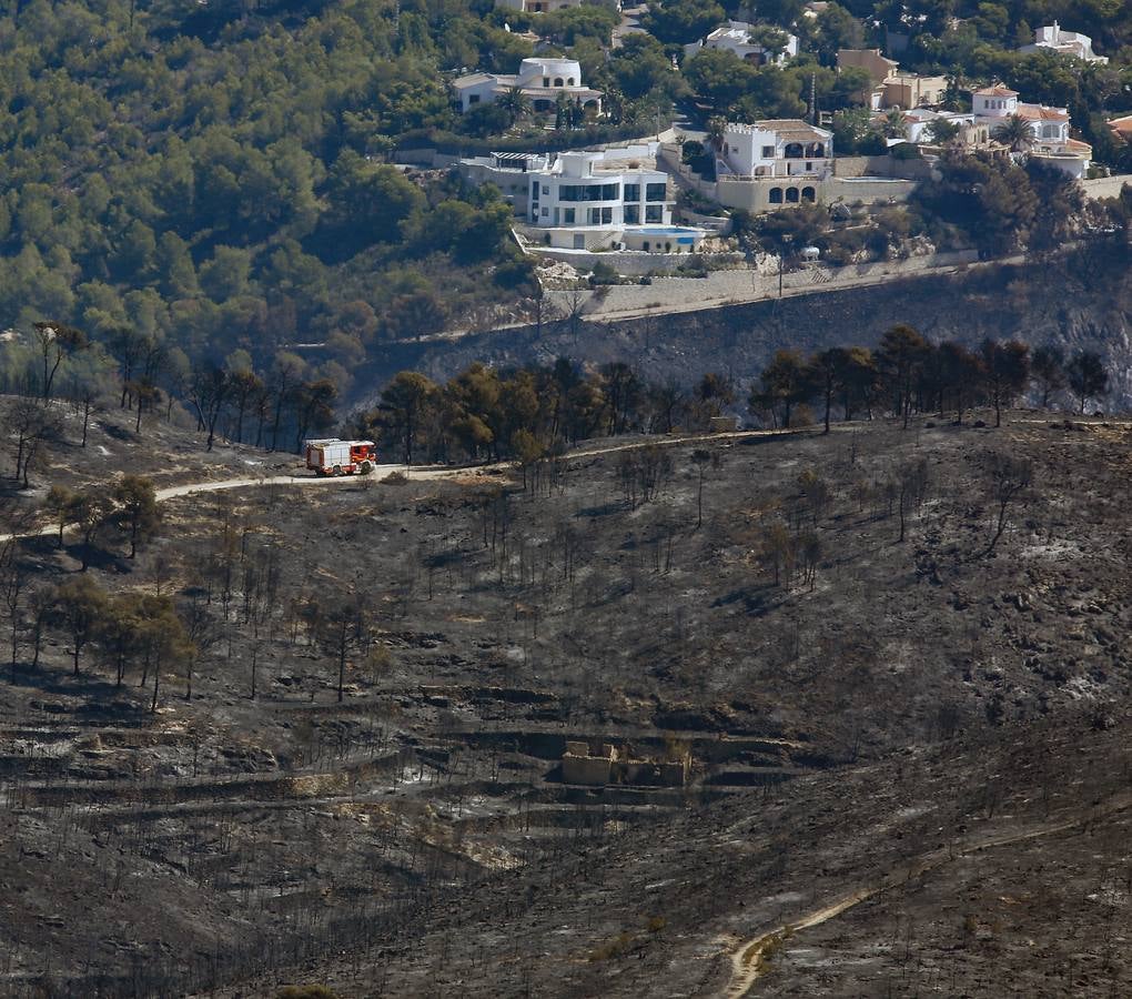 Fotos de la Granadella quemada en el incendio de Xàbia y Benitatxell