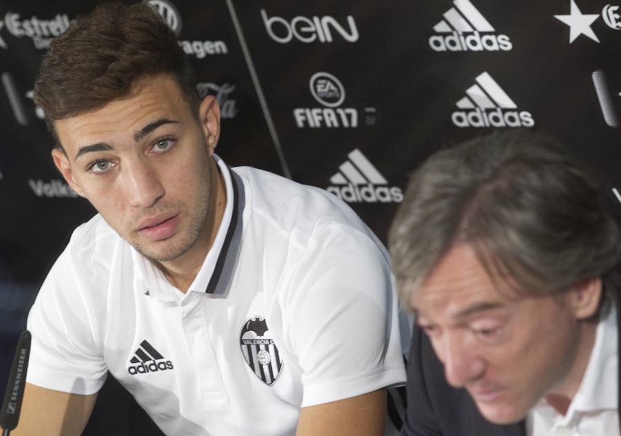 Presentación de Munir, nuevo jugador del Valencia CF