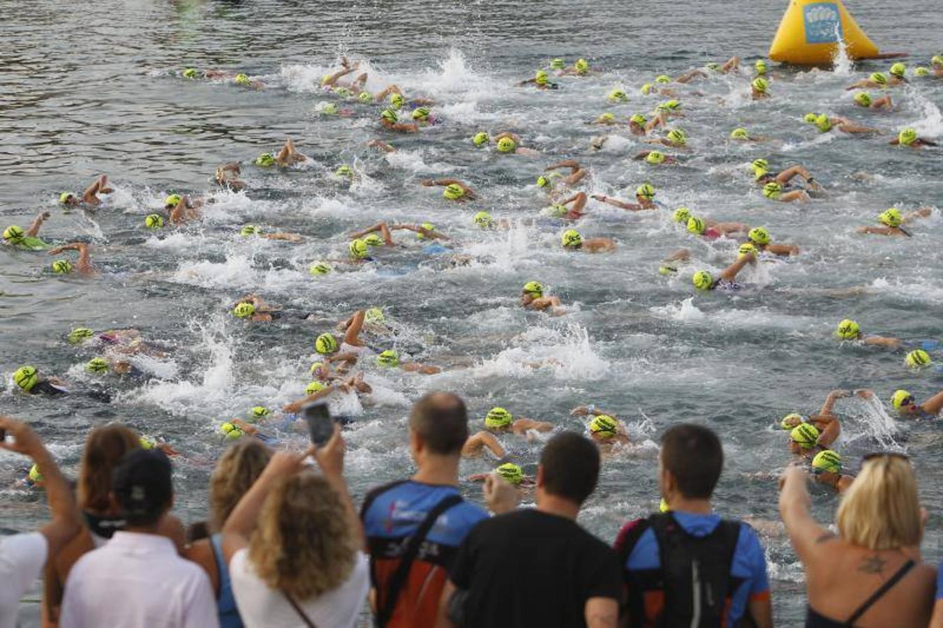 Triatlón de Valencia 2016 en la Marina Real