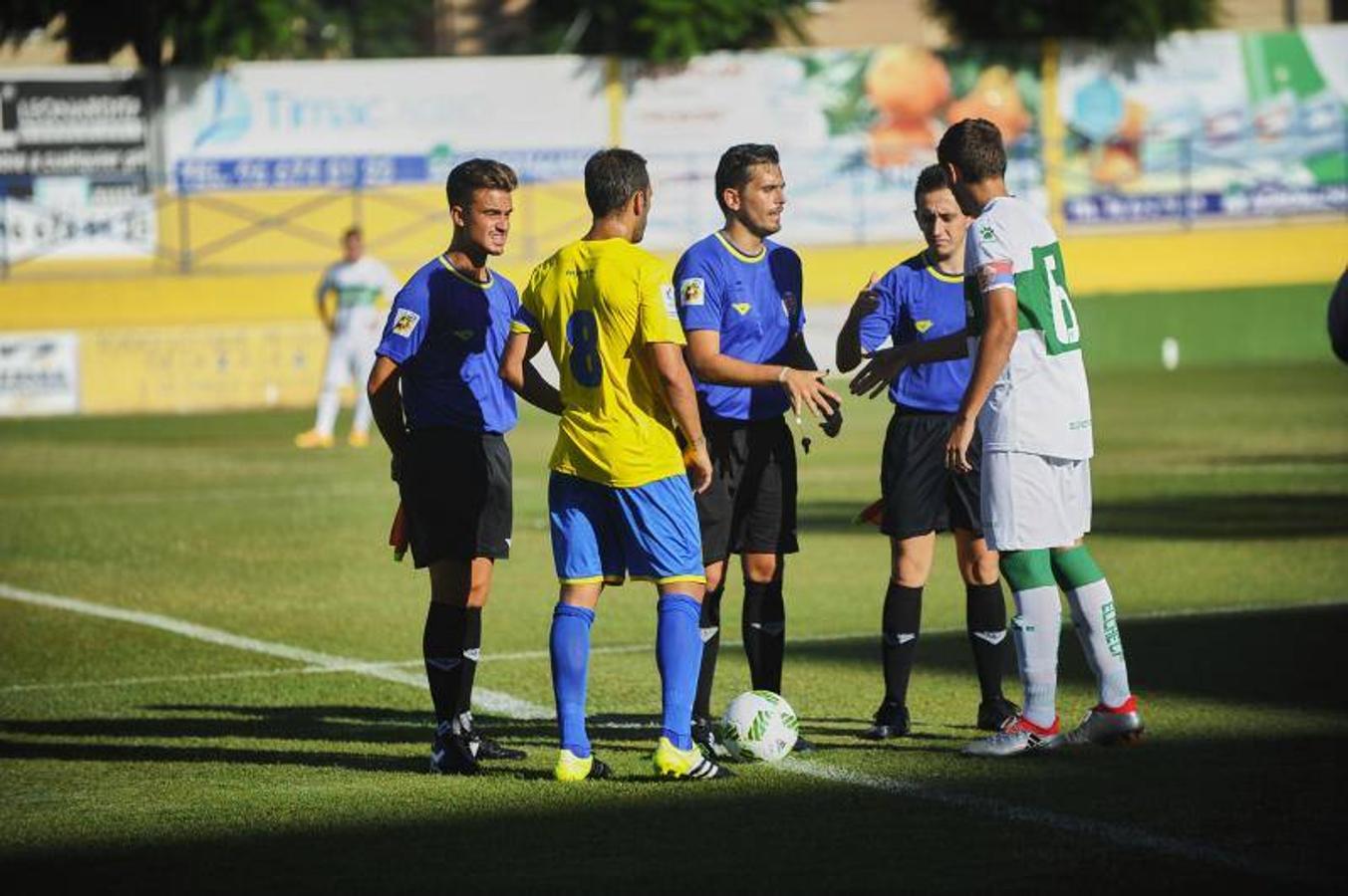 Las mejores imágenes del Orihuela - Elche Ilicitano (0-1)