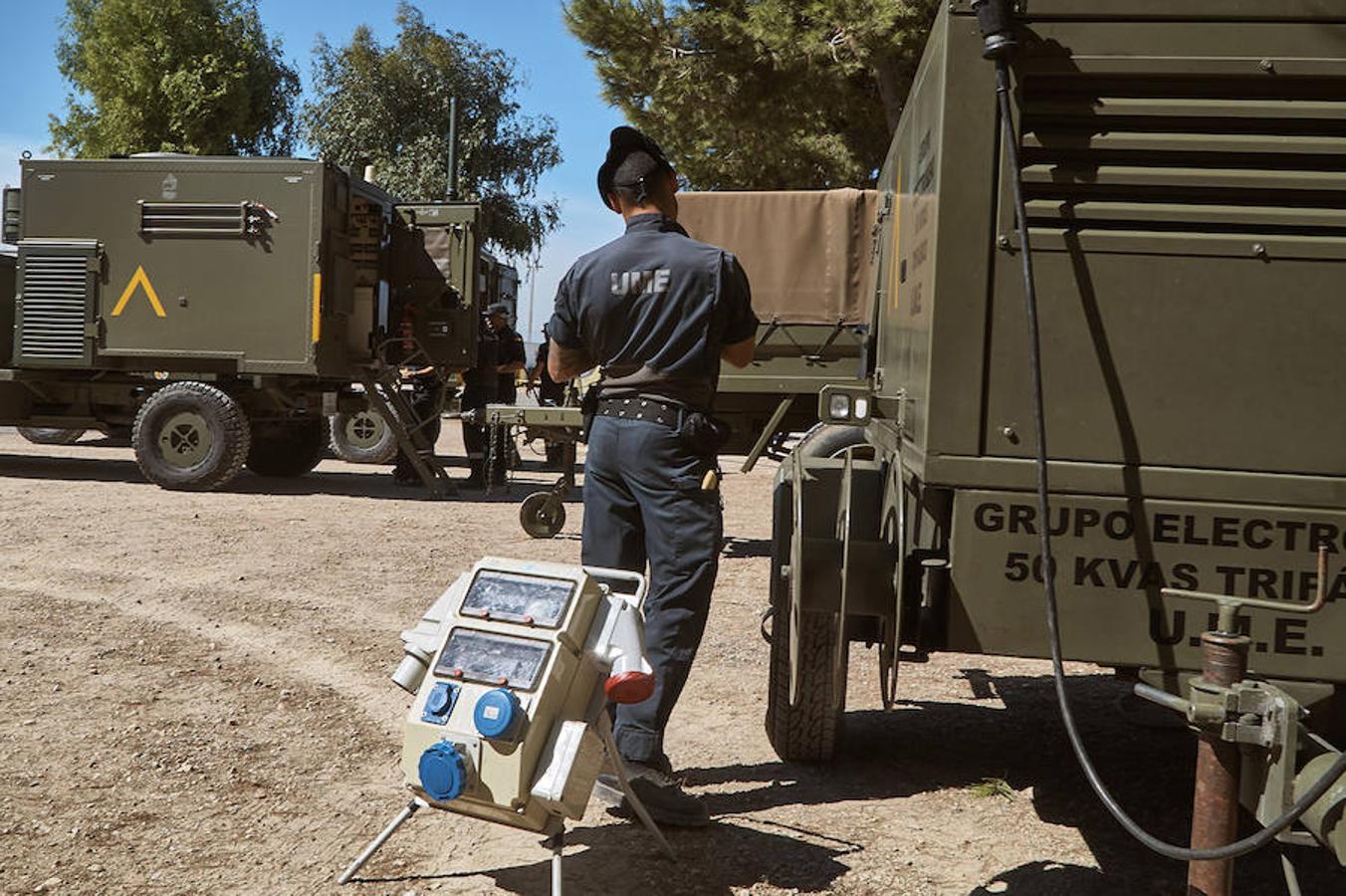 La UME despliega 300 efectivos para hacer practicas en la Vega