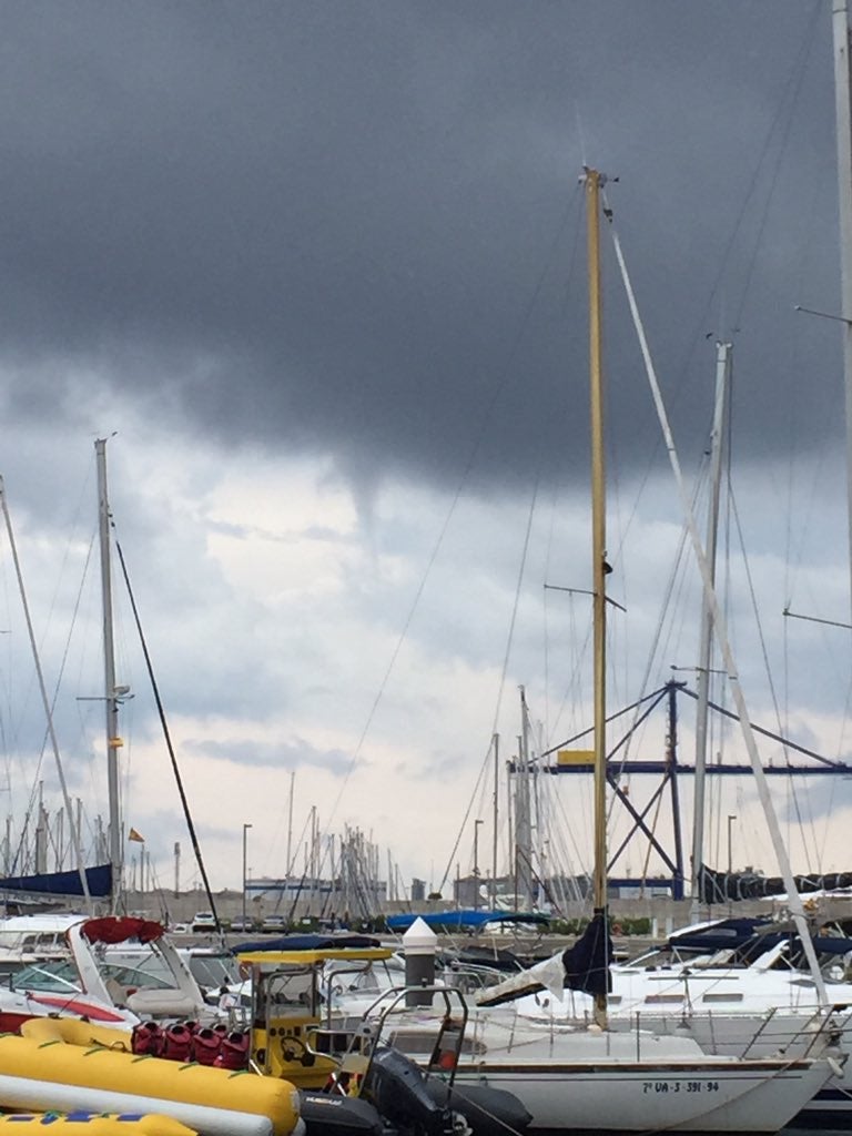 Fotos de las mangas marinas en Valencia